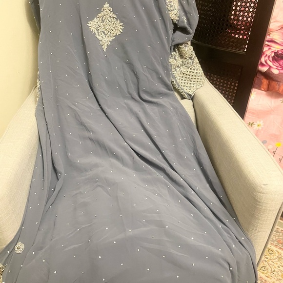 Bridal Pakistani/ Indian Gown - Picture 6 of 11